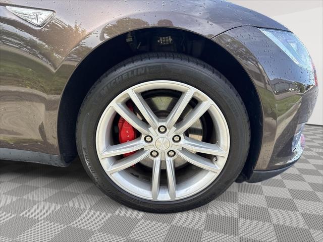 2014 Tesla Model S P85D