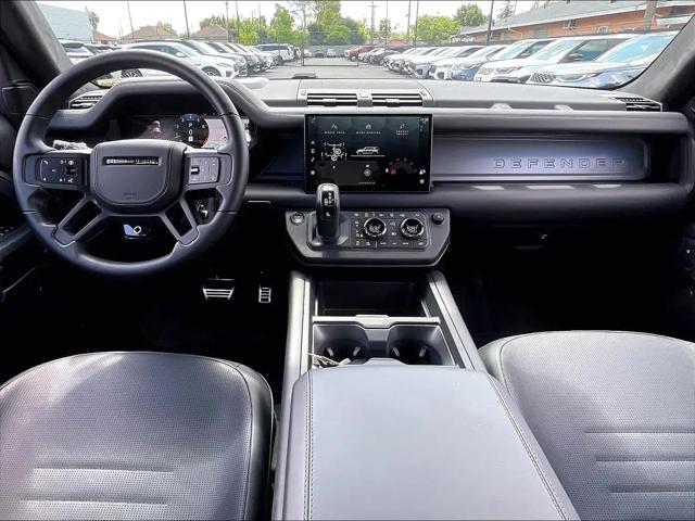 2025 Land Rover Defender P635 OCTA