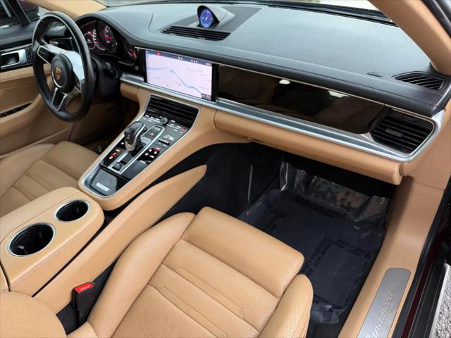 2018 Porsche Panamera 4