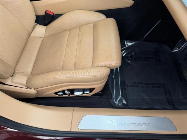 2018 Porsche Panamera 4