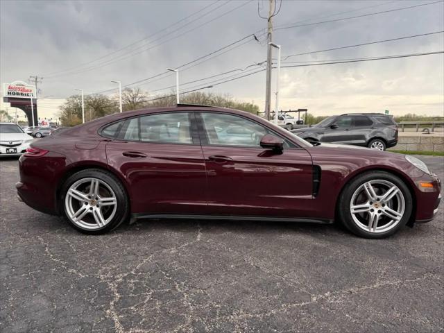2018 Porsche Panamera 4