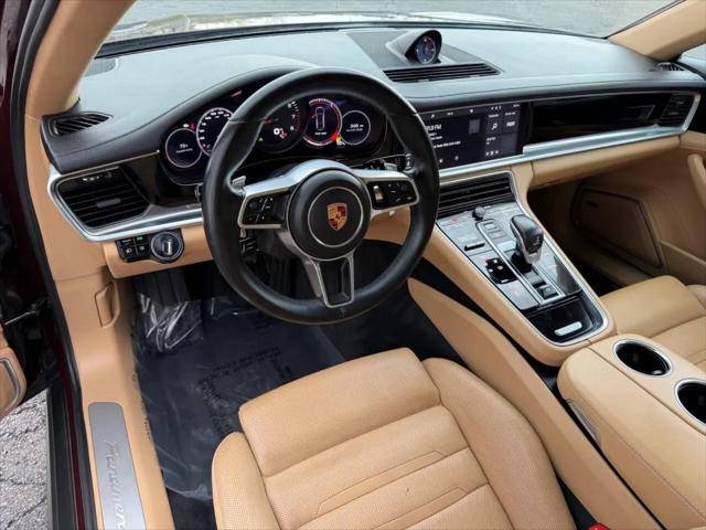 2018 Porsche Panamera 4