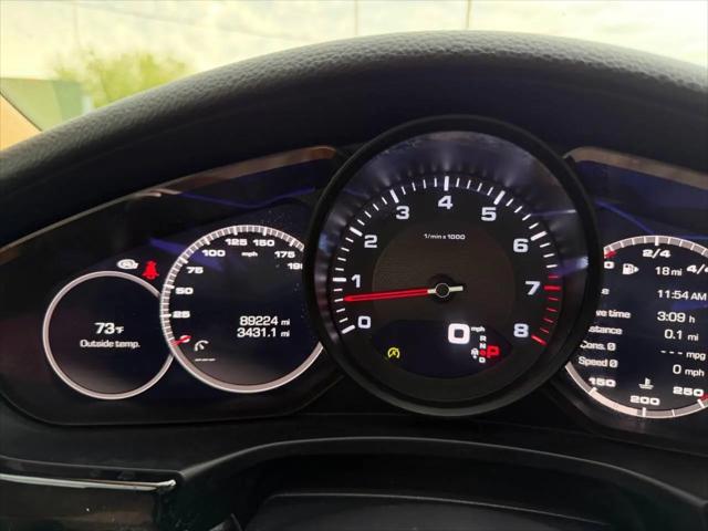 2018 Porsche Panamera 4