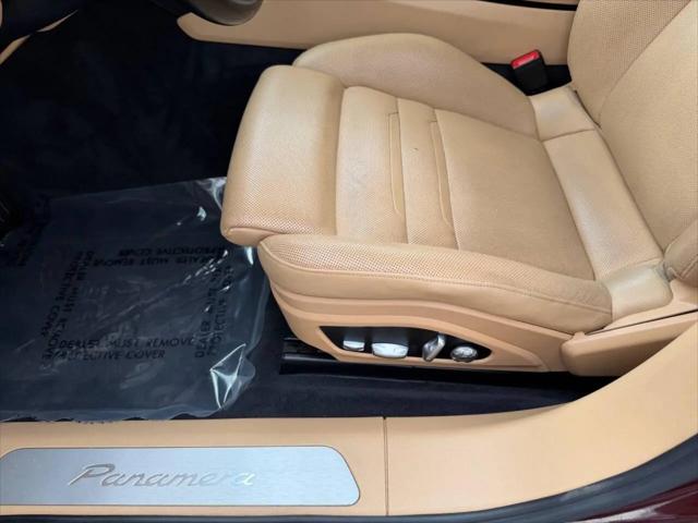 2018 Porsche Panamera 4