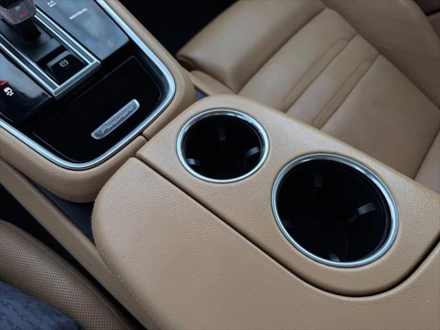 2018 Porsche Panamera 4