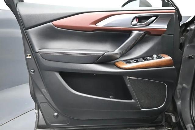 2018 Mazda CX-9 Signature