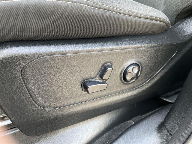 2020 Ram 1500 Big Horn Crew Cab 4x4 5'7" Box