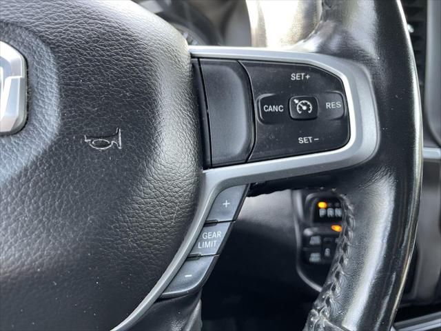 2020 Ram 1500 Big Horn Crew Cab 4x4 5'7" Box