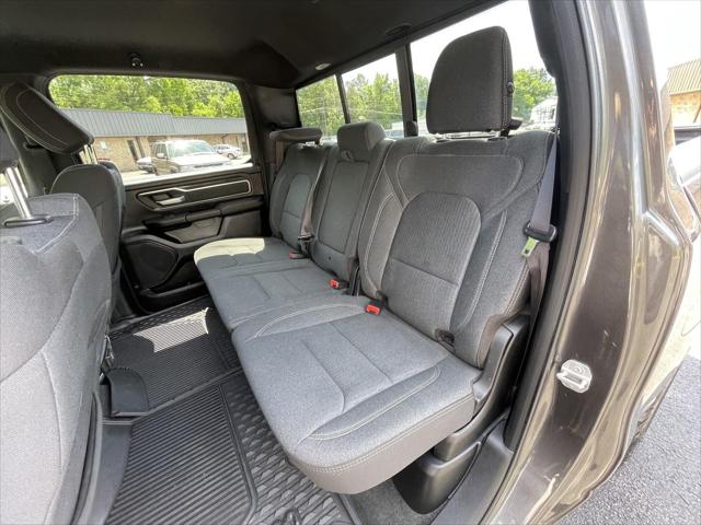 2020 Ram 1500 Big Horn Crew Cab 4x4 5'7" Box