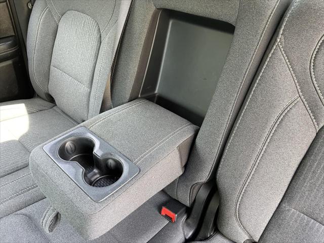 2020 Ram 1500 Big Horn Crew Cab 4x4 5'7" Box