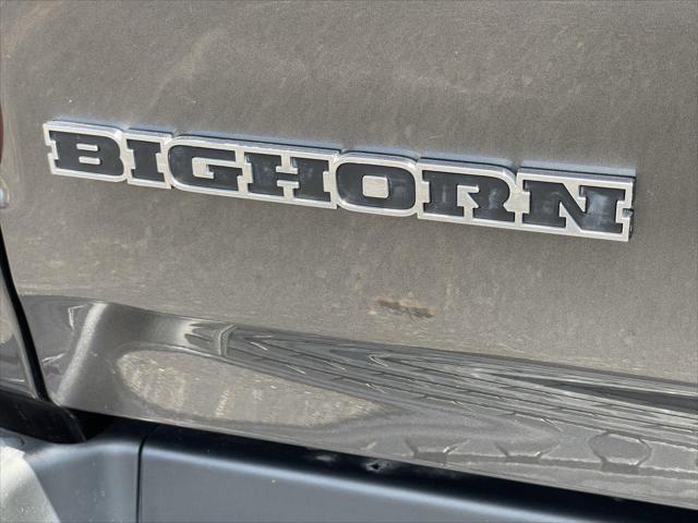 2020 Ram 1500 Big Horn Crew Cab 4x4 5'7" Box