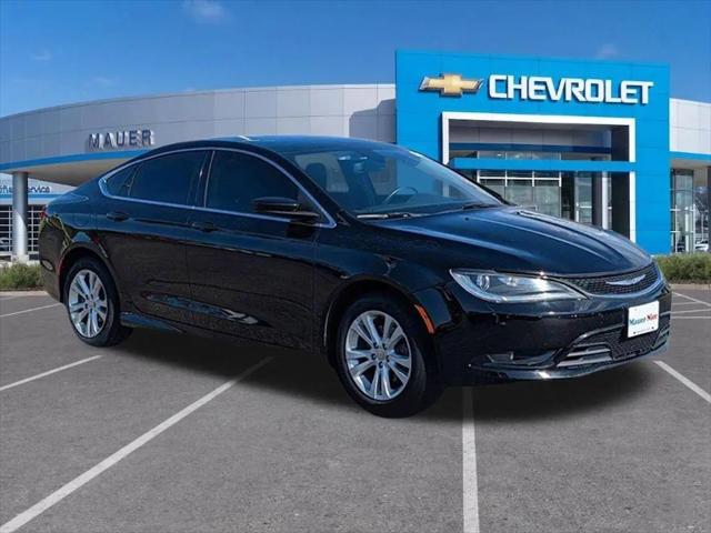 2017 Chrysler 200 Limited Platinum for sale in Inver Grove Heights, MN