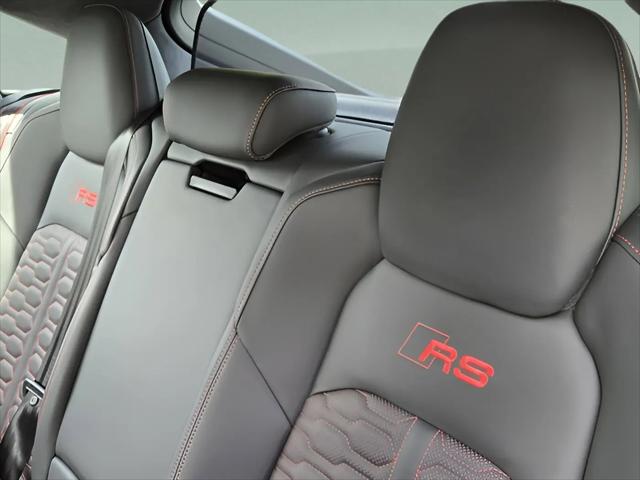 2026 Audi RS 7 performance quattro tiptronic