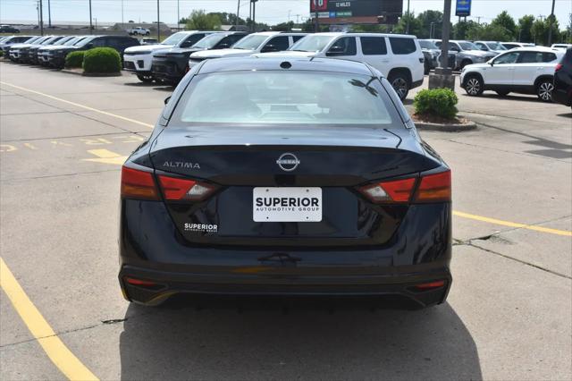 2025 Nissan Altima S FWD