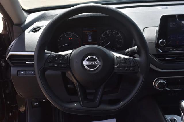 2025 Nissan Altima S FWD