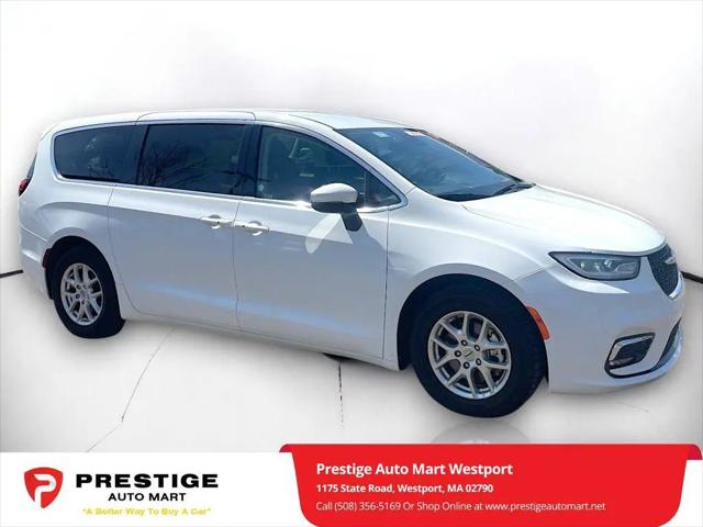 2023 Chrysler Pacifica Touring L for sale in Westport, MA