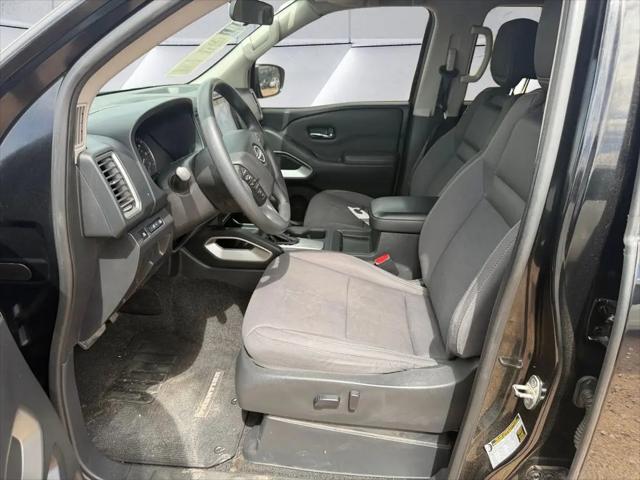 2022 Nissan Frontier Crew Cab SV 4x2