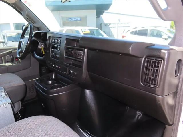 2017 Chevrolet Express Work Van