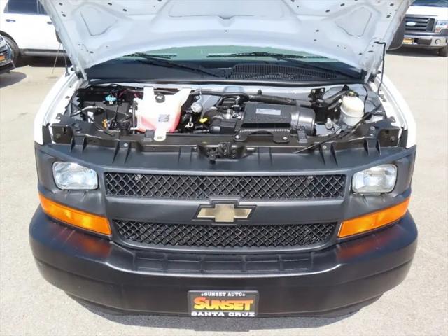 2017 Chevrolet Express Work Van