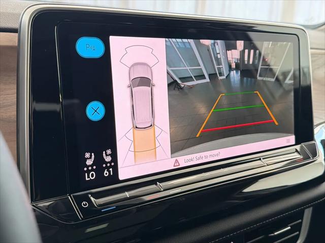 2026 Volkswagen Atlas SE with Technology