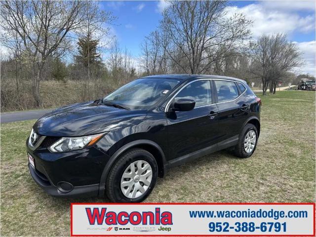 2018 Nissan Rogue Sport S for sale in Waconia, MN