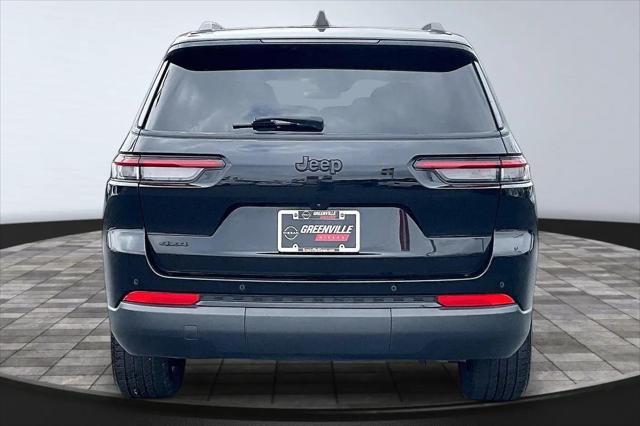 2024 Jeep Grand Cherokee L Altitude 4x4