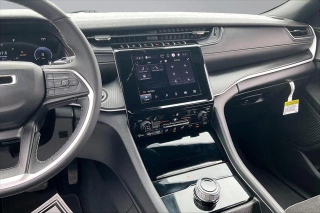 2024 Jeep Grand Cherokee L Altitude 4x4