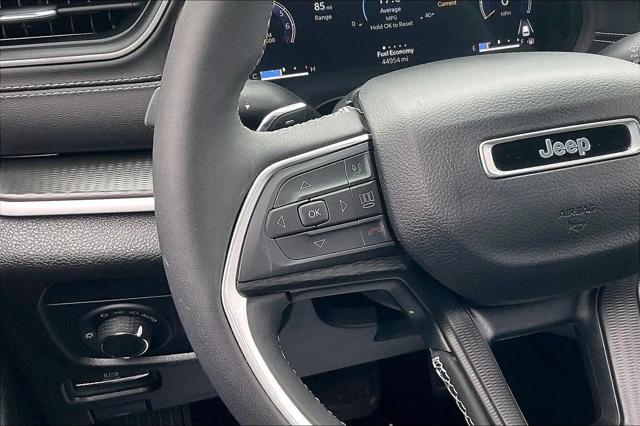 2024 Jeep Grand Cherokee L Altitude 4x4