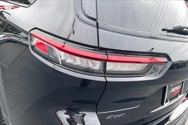 2024 Jeep Grand Cherokee L Altitude 4x4