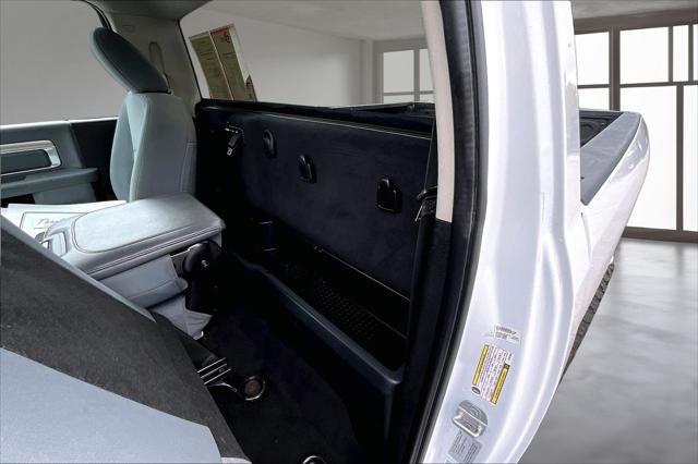 2017 Ram 1500 Tradesman Regular Cab 4x2 6'4" Box