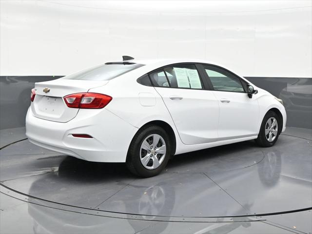 2017 Chevrolet Cruze LS Auto