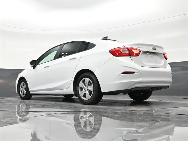 2017 Chevrolet Cruze LS Auto