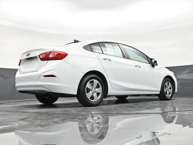 2017 Chevrolet Cruze LS Auto