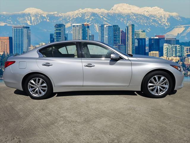 2016 INFINITI Q50 2.0t Premium