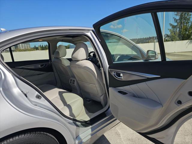 2016 INFINITI Q50 2.0t Premium