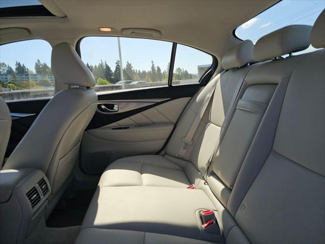 2016 INFINITI Q50 2.0t Premium