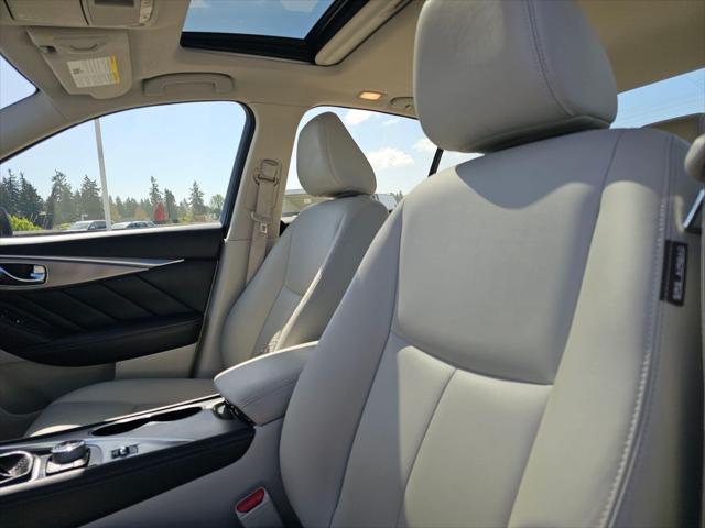 2016 INFINITI Q50 2.0t Premium