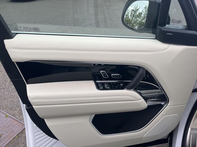 2026 Land Rover Range Rover P400 SE