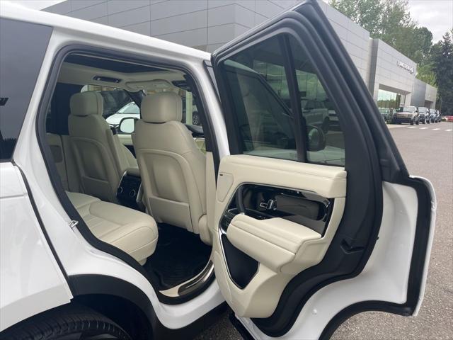 2026 Land Rover Range Rover P400 SE