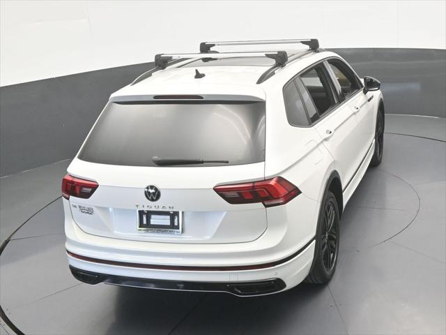 2022 Volkswagen Tiguan 2.0T SE R-Line Black