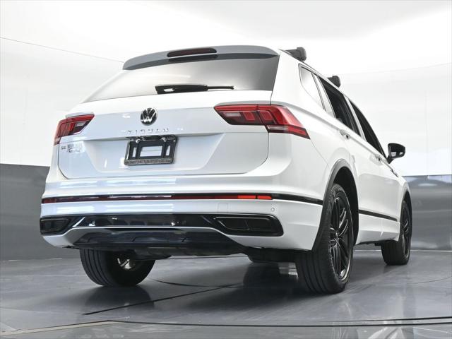 2022 Volkswagen Tiguan 2.0T SE R-Line Black
