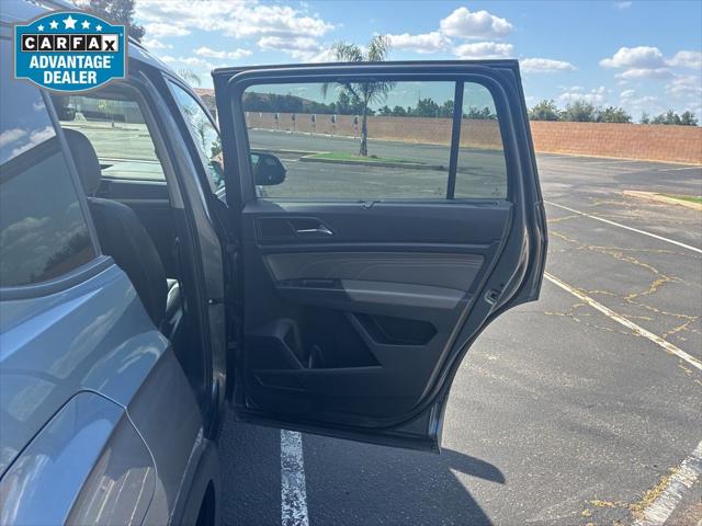2022 Volkswagen Atlas 3.6L V6 SEL R-Line Black