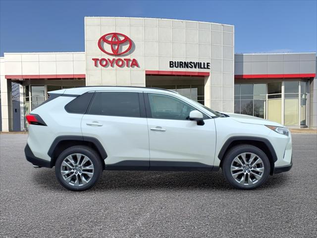 Used 2020 Toyota RAV4 Limited with VIN 2T3N1RFV8LW085115 for sale in Burnsville, Minnesota