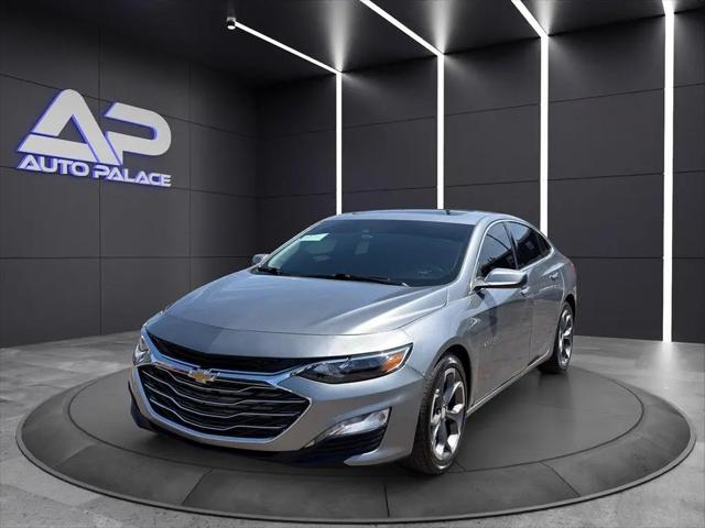 2023 Chevrolet Malibu FWD 1LT for sale near Columbus, OH