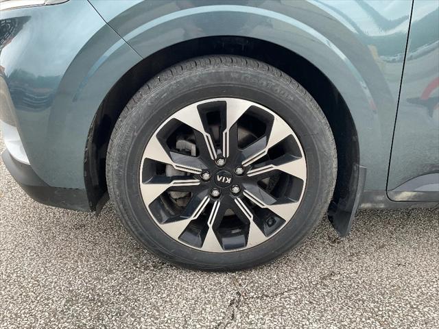 2022 Kia Carnival MPV EX