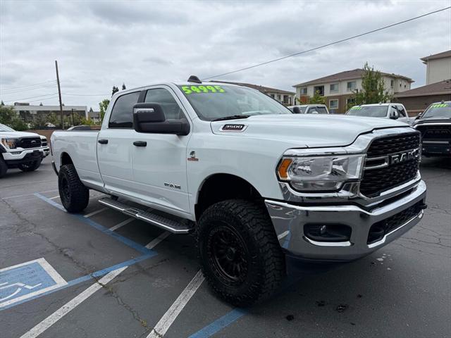 2024 Ram 3500 Big Horn Crew Cab 4x4 8' Box
