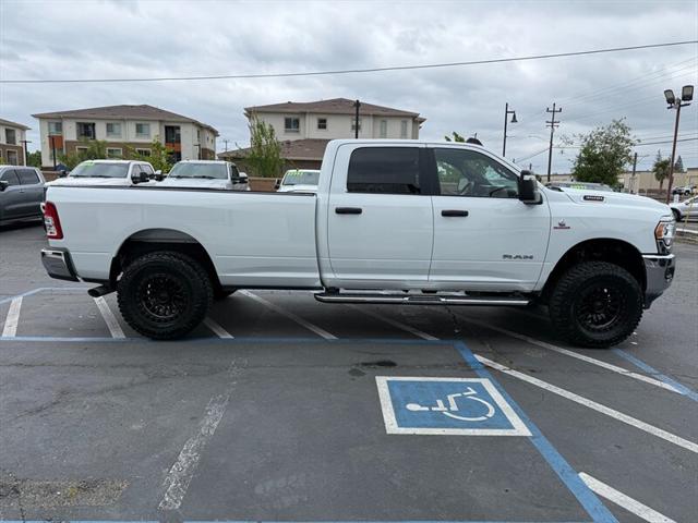 2024 Ram 3500 Big Horn Crew Cab 4x4 8' Box