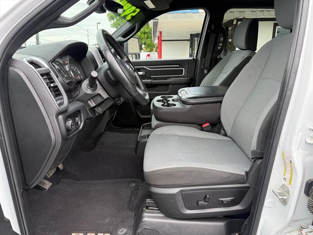 2024 Ram 3500 Big Horn Crew Cab 4x4 8' Box