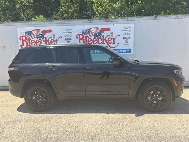 2025 Jeep Grand Cherokee Altitude 4x4
