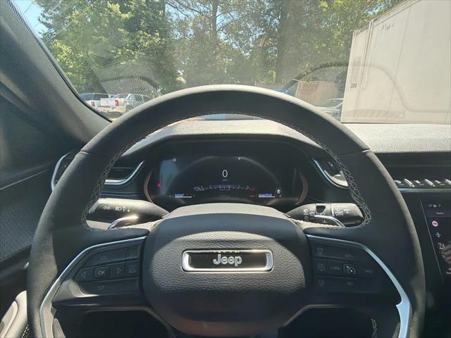 2025 Jeep Grand Cherokee Altitude 4x4